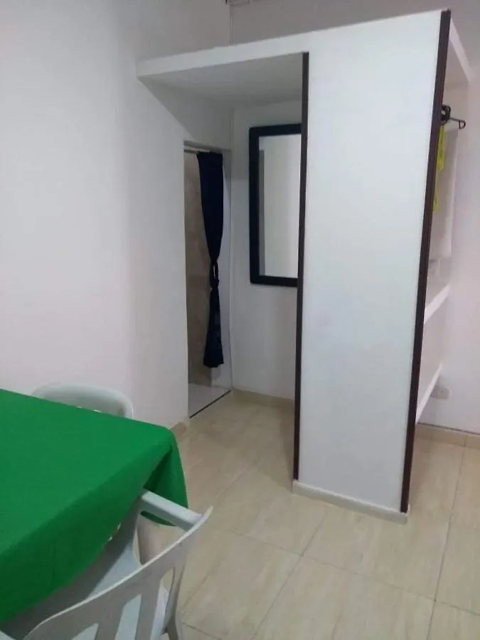 Apartamento de recuperación Cali 0*,  Colombia
