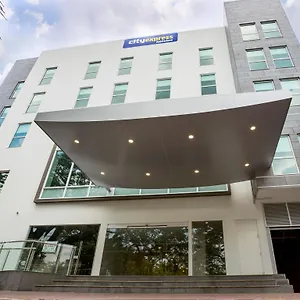 Hotel Express By Marriott Colombia, Cali
